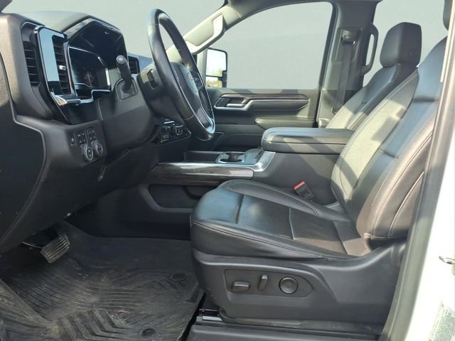Used 2024 Chevrolet Silverado 2500 LTZ w/ LTZ Plus Package image 19