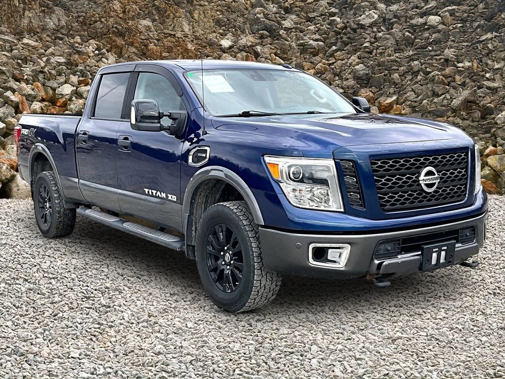 Used 2016 Nissan Titan PRO-4X w/ Pro-4x Convenience Package image 8