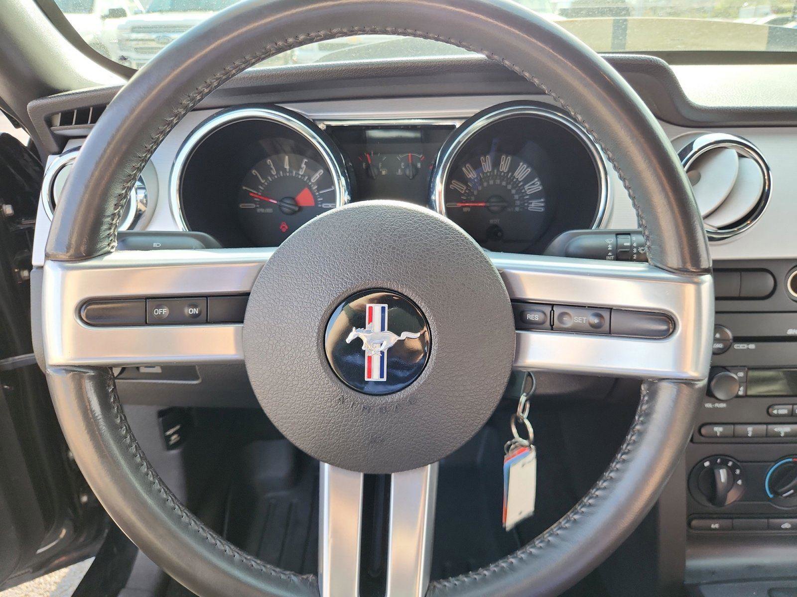 Used 2006 Ford Mustang GT Premium image 19