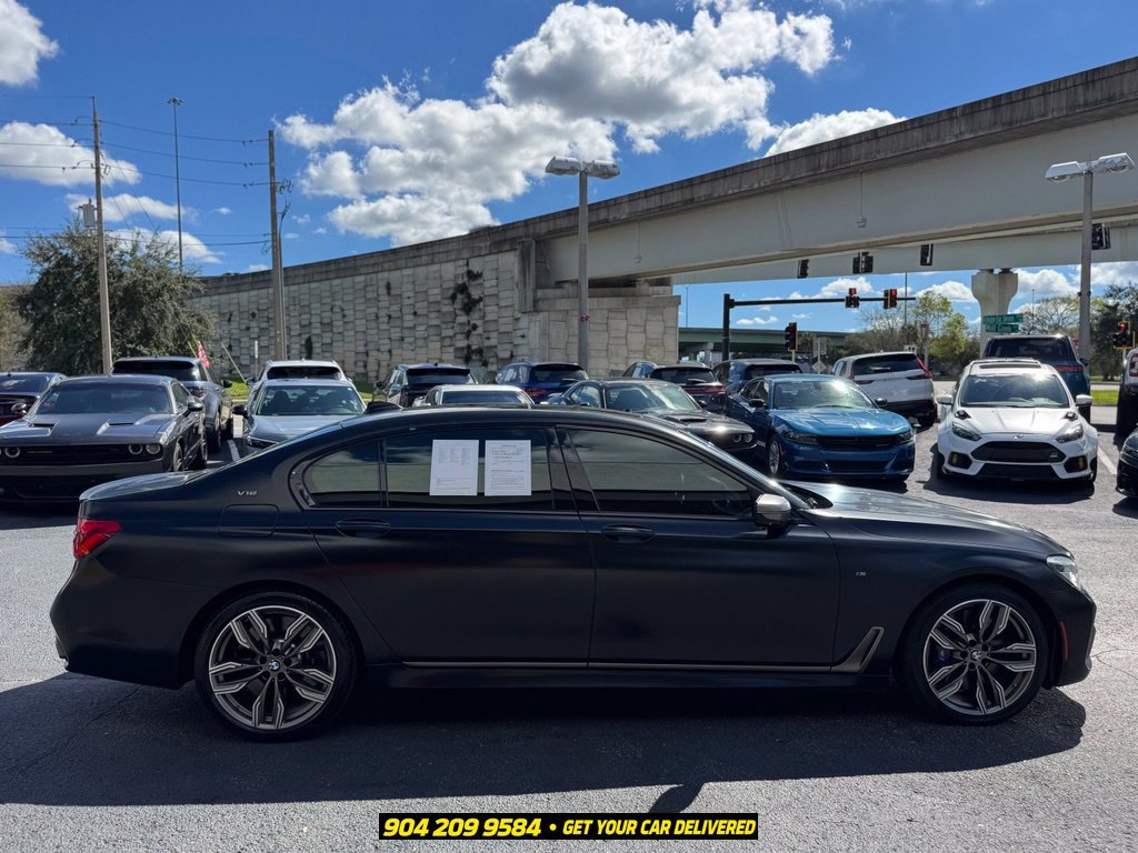 Used 2018 BMW M760i xDrive AWD/4WD image 10