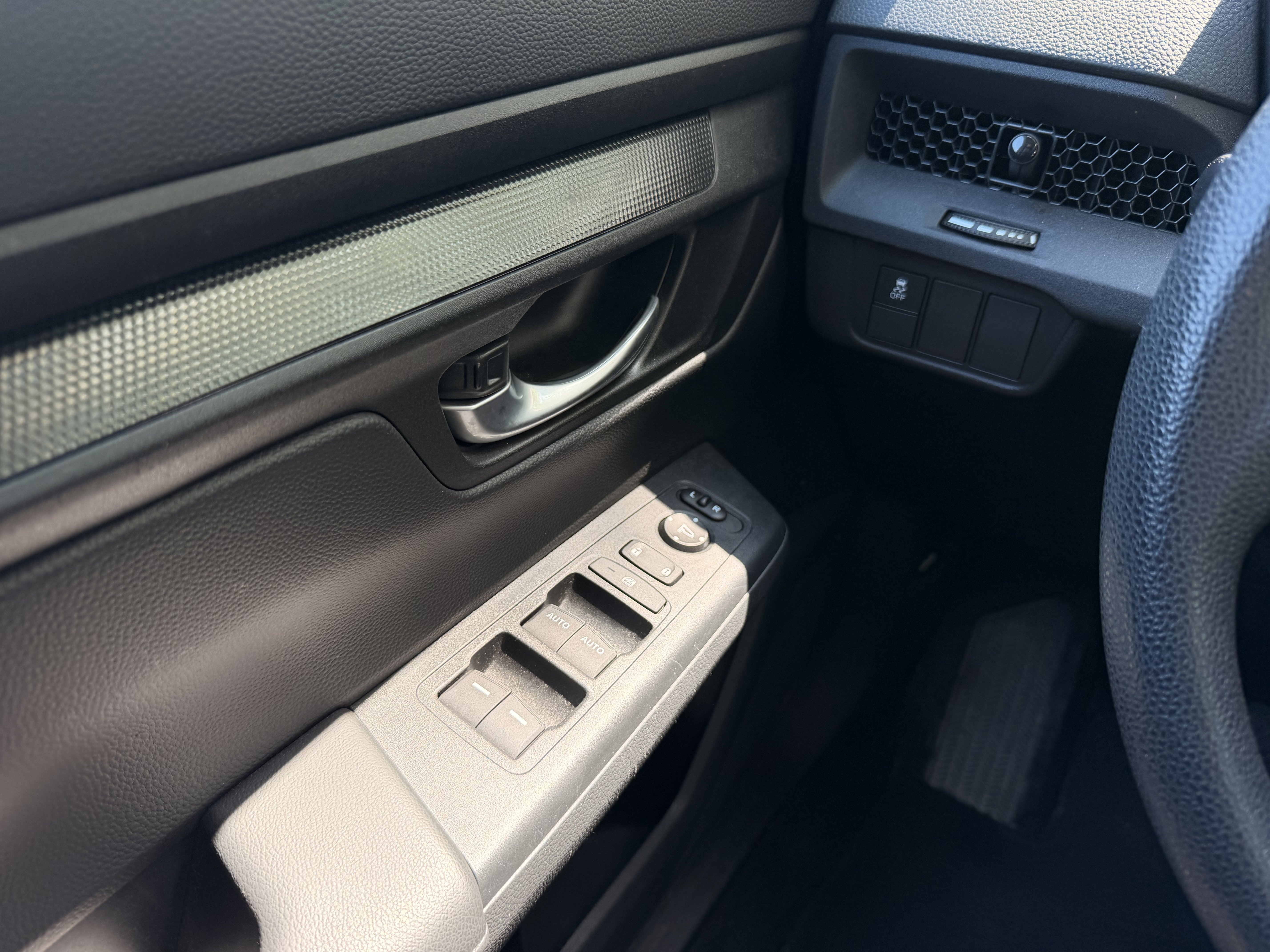 Used 2023 Honda CR-V EX image 20