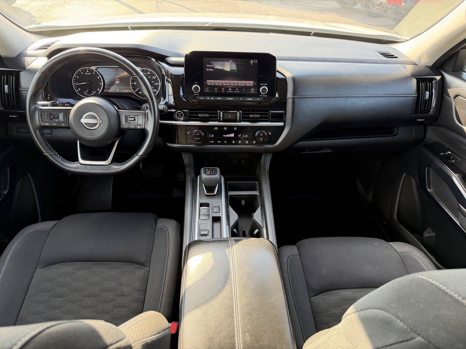 Used 2022 Nissan Pathfinder SV FWD image 20