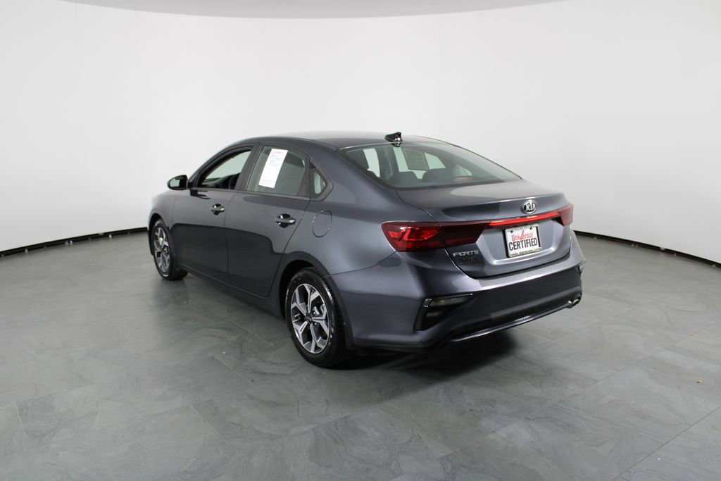 Used 2021 Kia Forte LXS image 3