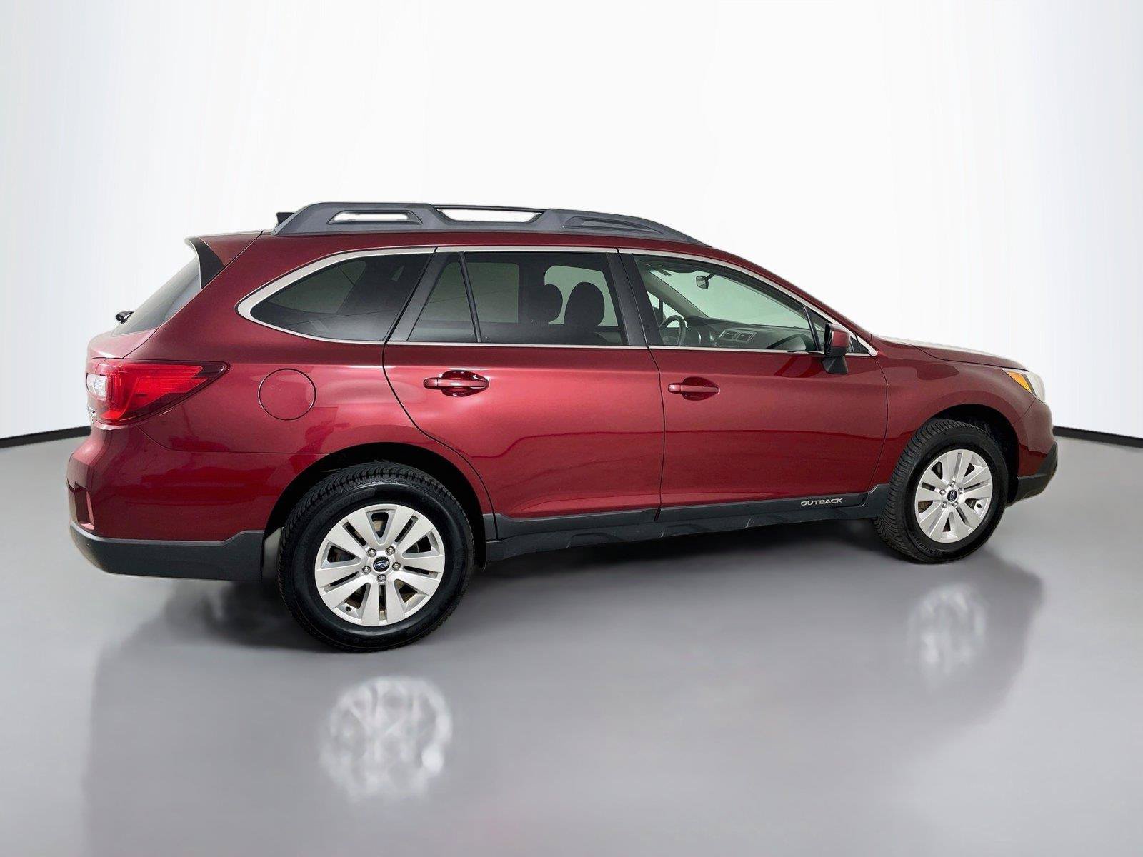 Used 2016 Subaru Outback 2.5i Premium AWD/4WD image 17