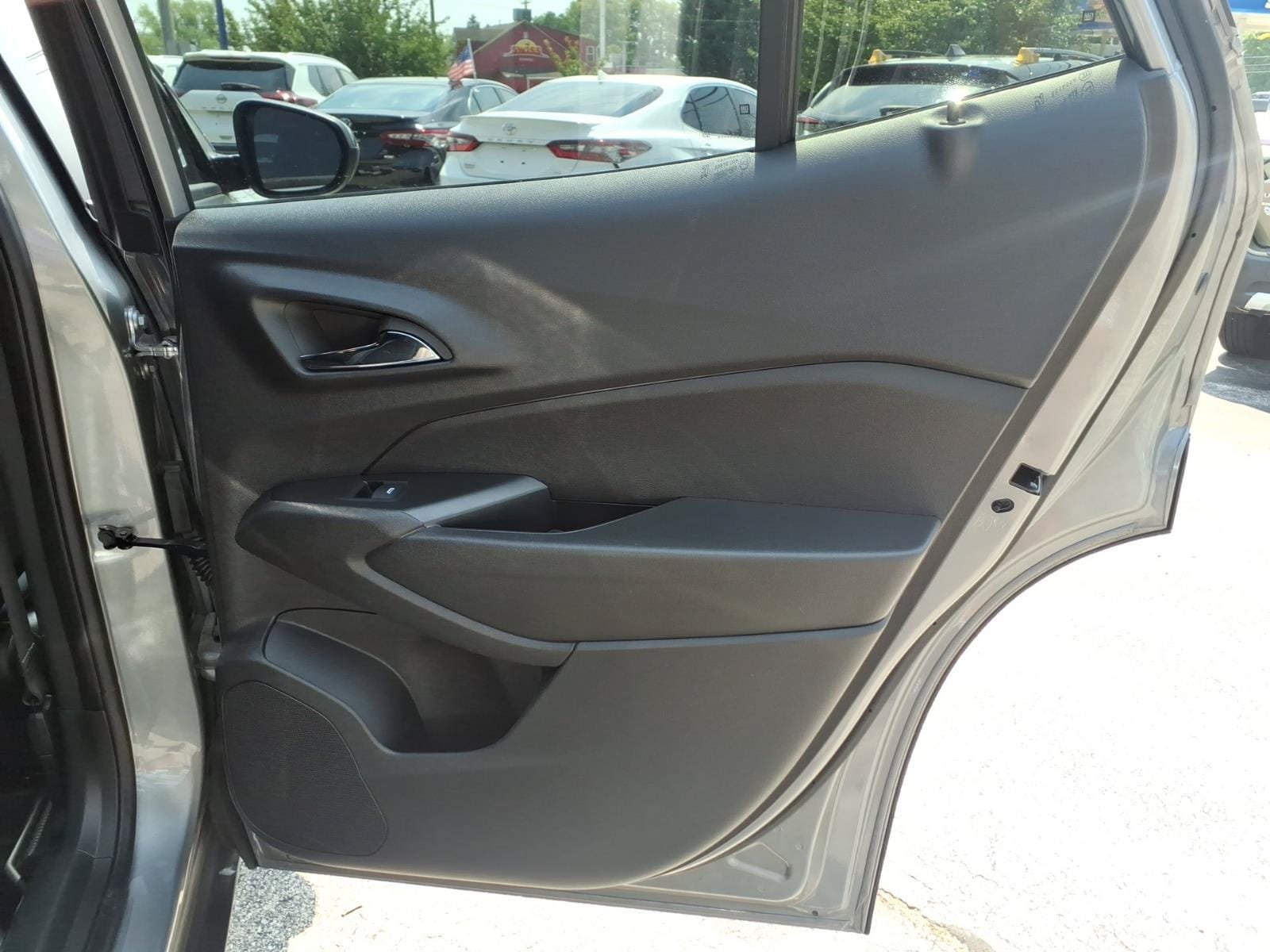 Used 2026 Chevrolet Trax RS w/ Driver Confidence Package FWD image 27