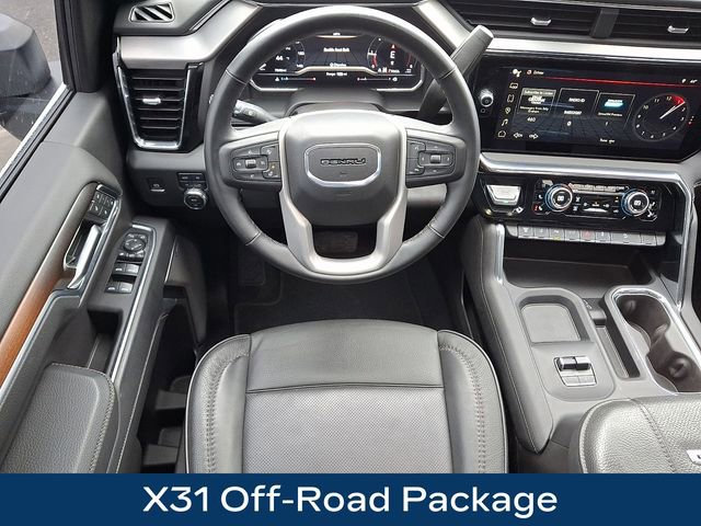 Used 2025 GMC Sierra 2500 Denali image 3