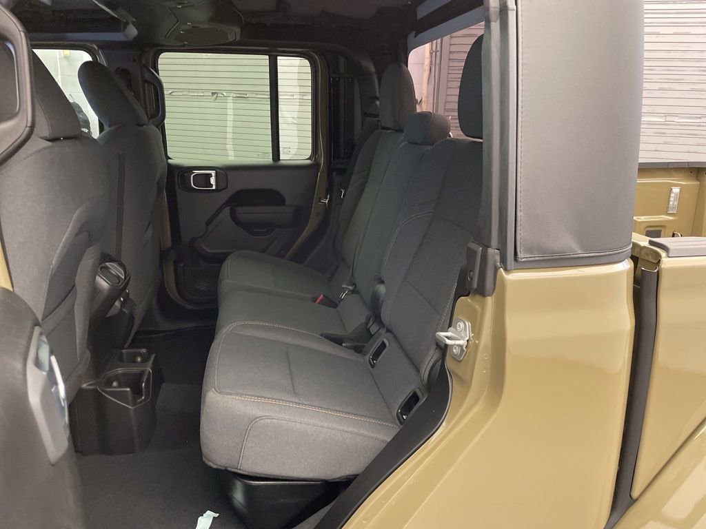 New 2026 Jeep Gladiator Sport image 15