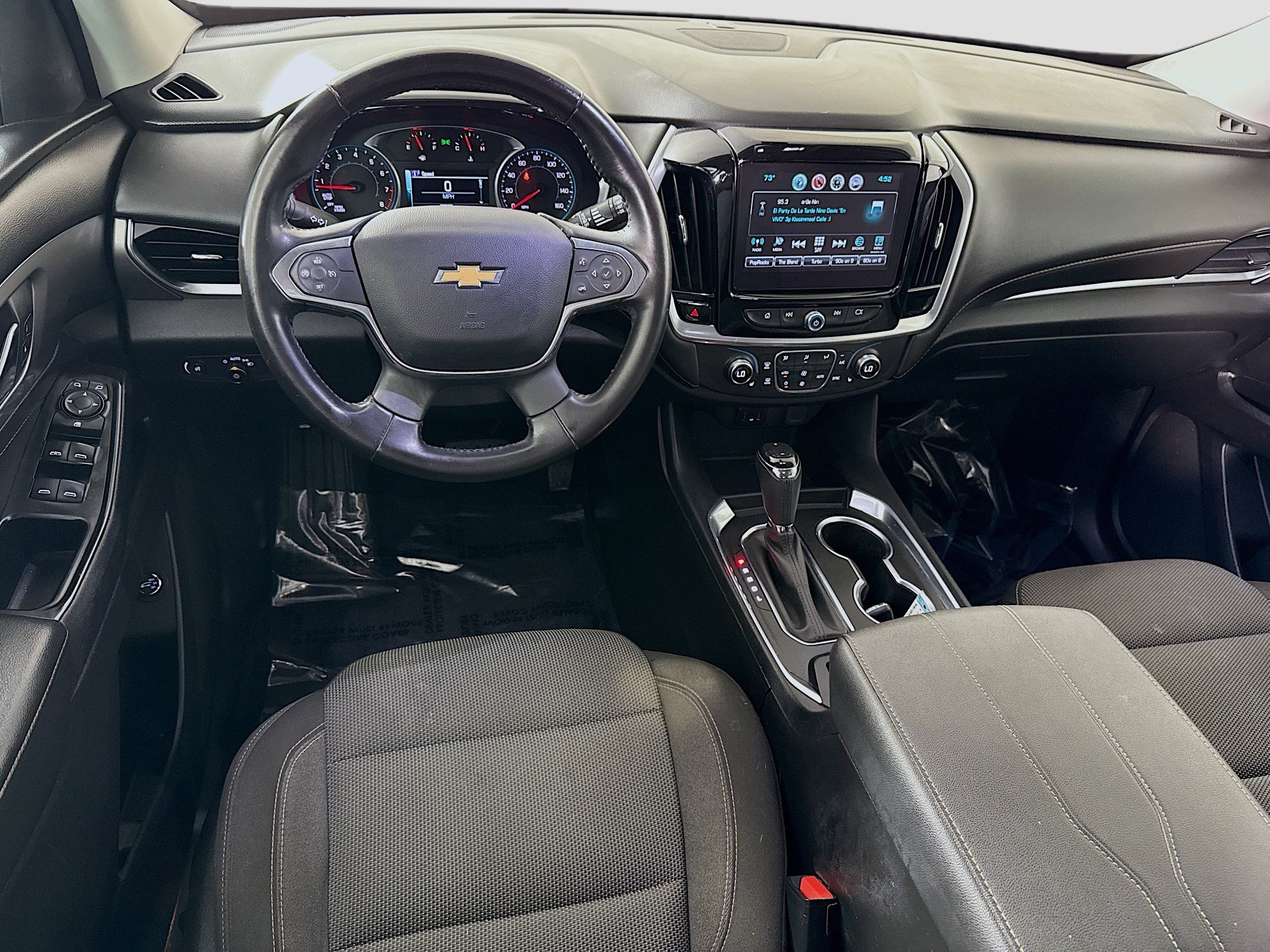 Used 2019 Chevrolet Traverse LT FWD image 17