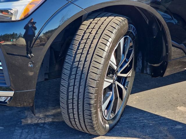 Used 2023 Volvo XC60 B5 Plus w/ Protection Package Premier image 39