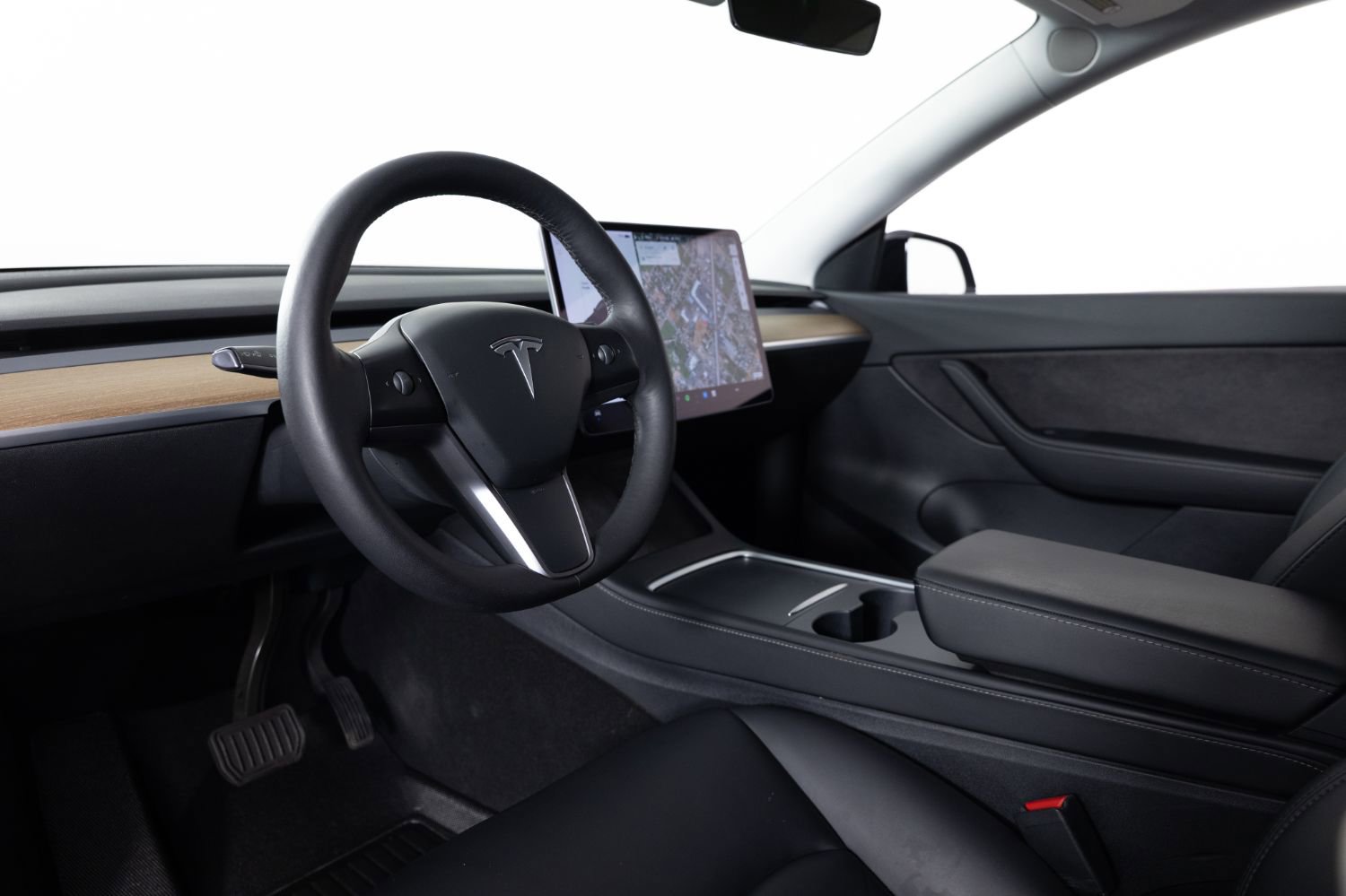 Used 2021 Tesla Model Y Long Range AWD/4WD image 13