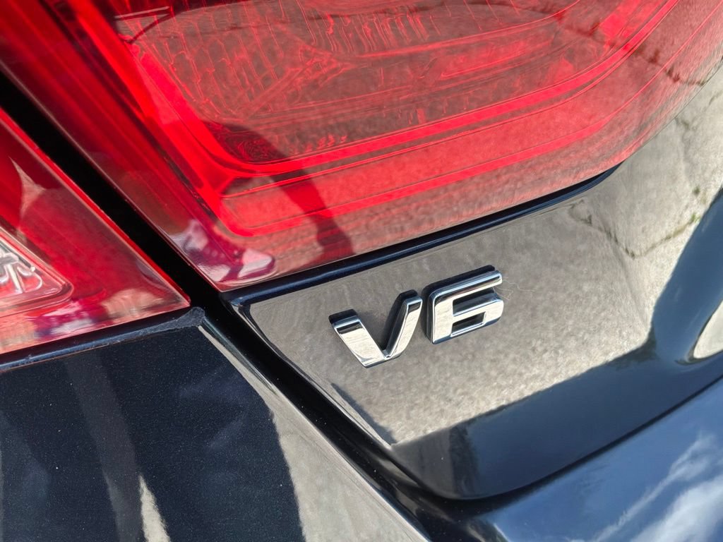 Used 2017 Chevrolet Impala LT w/ Convenience Package FWD image 27