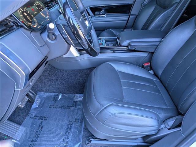Used 2023 Land Rover Range Rover SE image 17