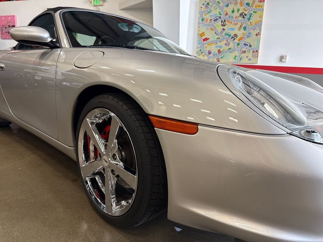 Used 2004 Porsche Boxster S image 40