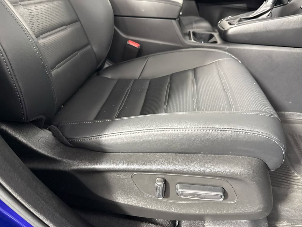 Used 2023 Honda CR-V EX-L image 25