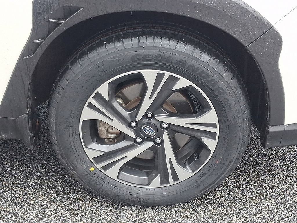 Certified 2024 Subaru Crosstrek 2.0i Premium AWD/4WD image 9