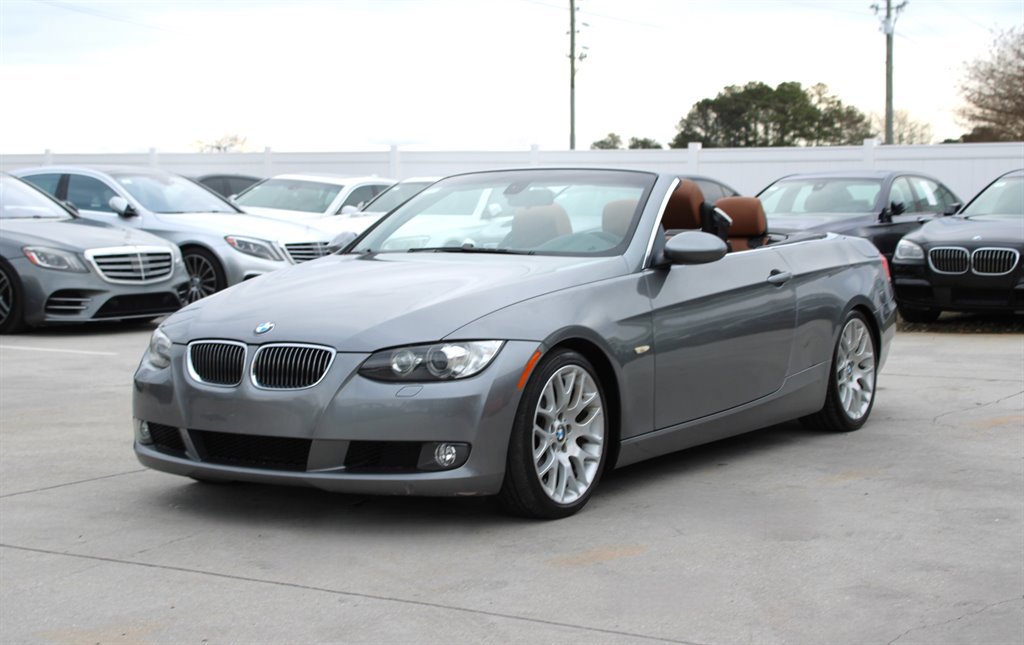Used 2008 BMW 328i Convertible image 4