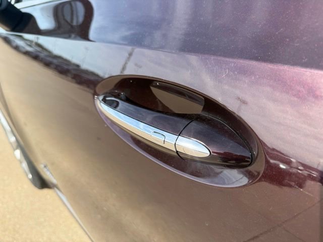 Used 2023 Buick Envision Avenir FWD image 25
