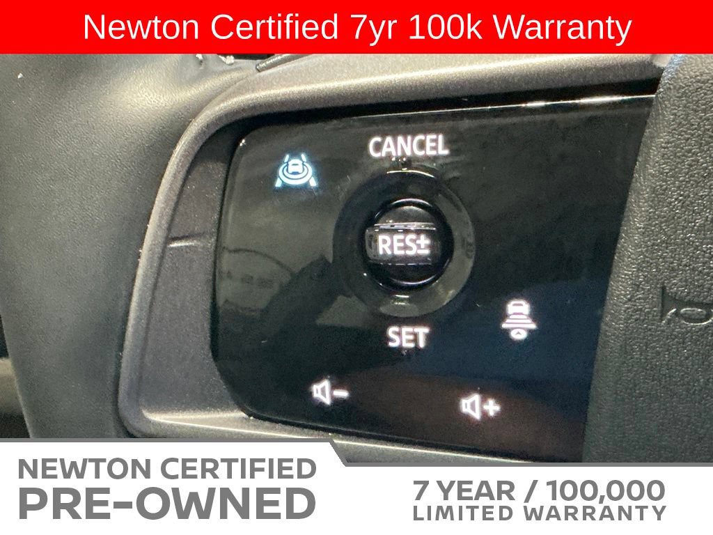 Used 2025 Nissan Murano SV AWD/4WD image 31