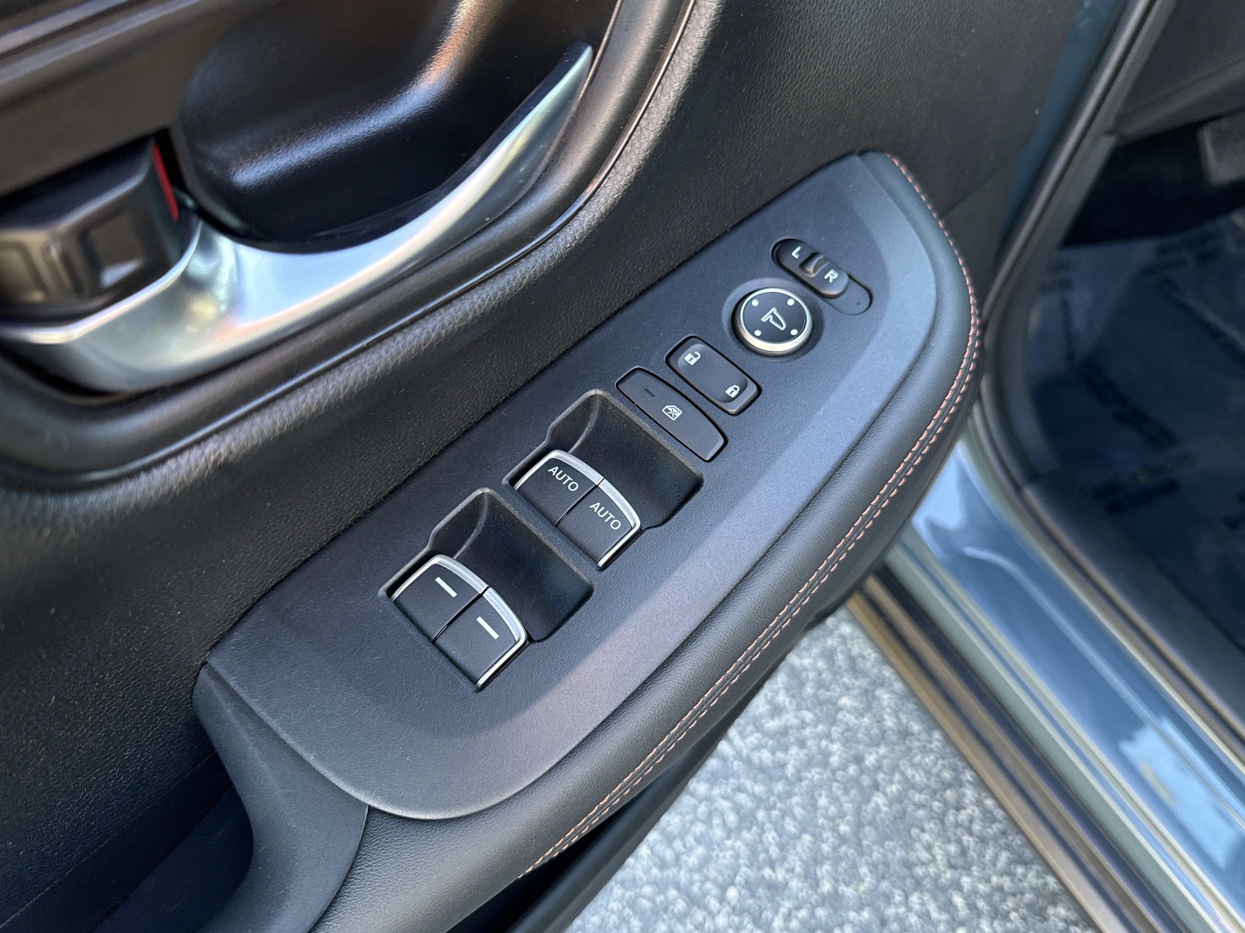 Certified 2024 Honda HR-V Sport image 15