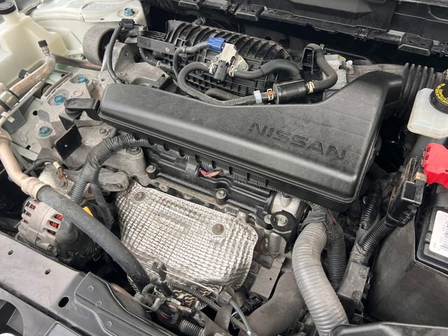 Used 2020 Nissan Rogue SV FWD image 31
