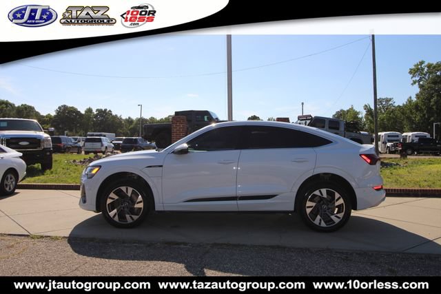 Used 2022 Audi e-tron Premium Plus w/ Premium Plus Package AWD/4WD image 4