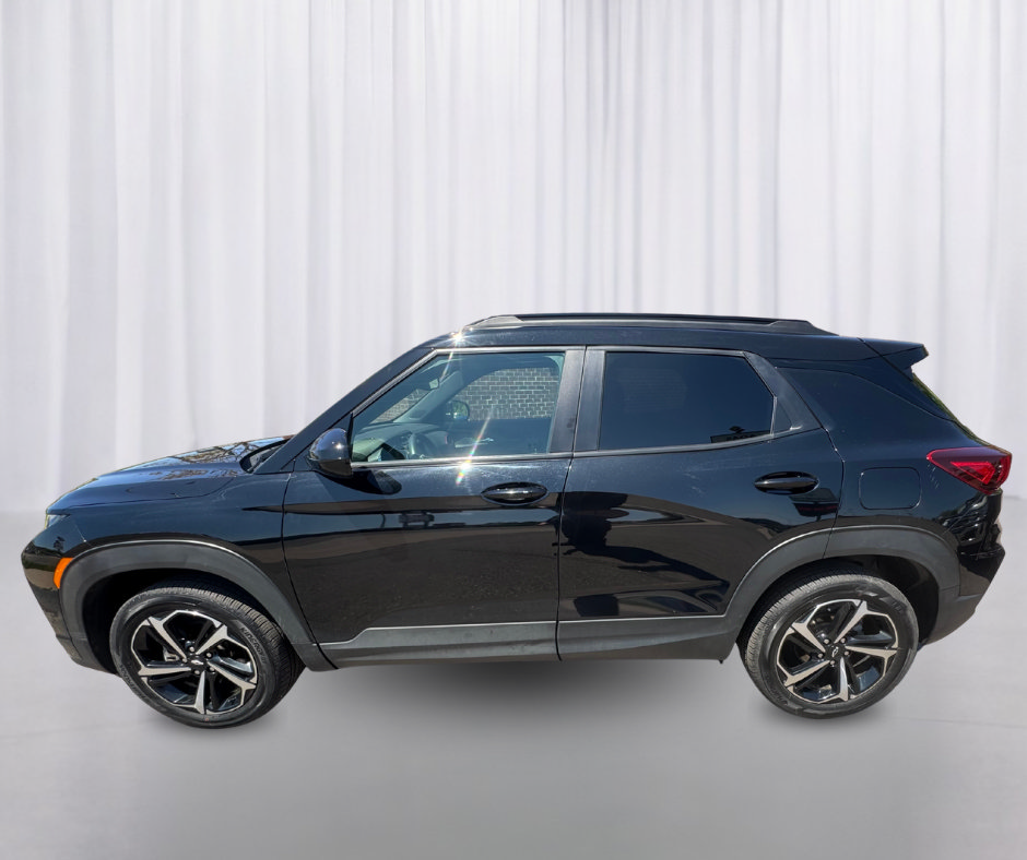 Used 2023 Chevrolet TrailBlazer RS w/ Convenience Package AWD/4WD image 13