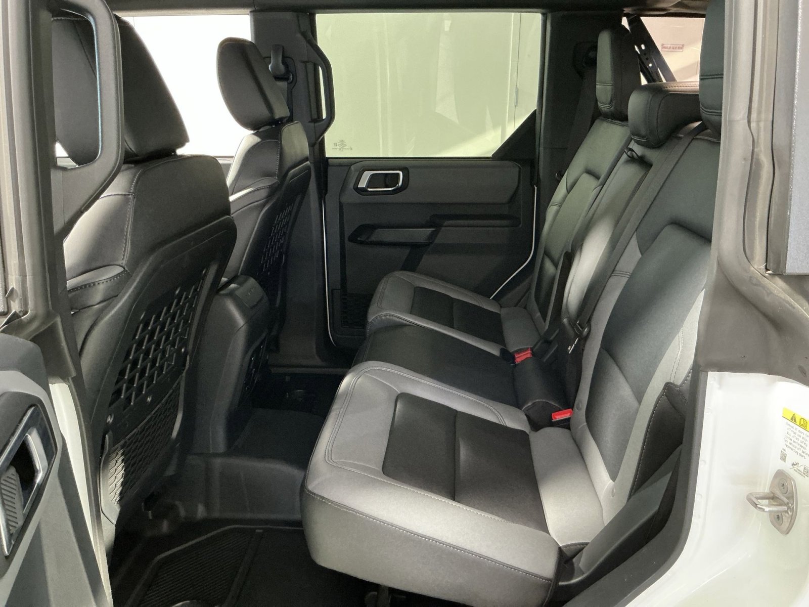 Used 2024 Ford Bronco Black Diamond image 32