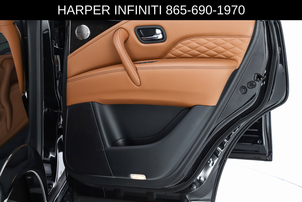 Used 2023 INFINITI QX80 Sensory w/ Cargo Package AWD/4WD image 31