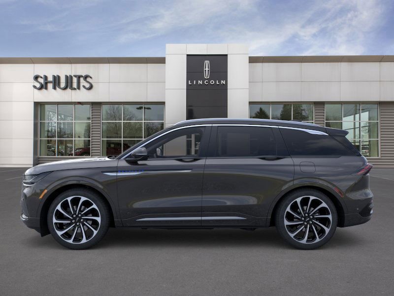 New 2024 Lincoln Nautilus Black Label image 3