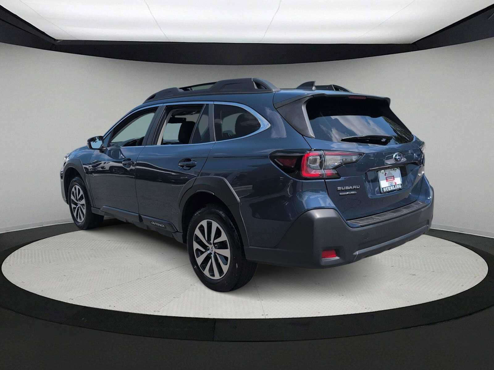 Used 2024 Subaru Outback Premium w/ Popular Package #1A AWD/4WD image 6