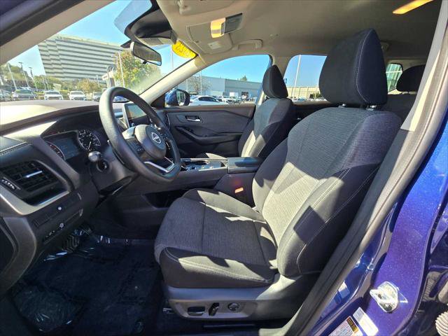 Used 2023 Nissan Rogue SV FWD image 20