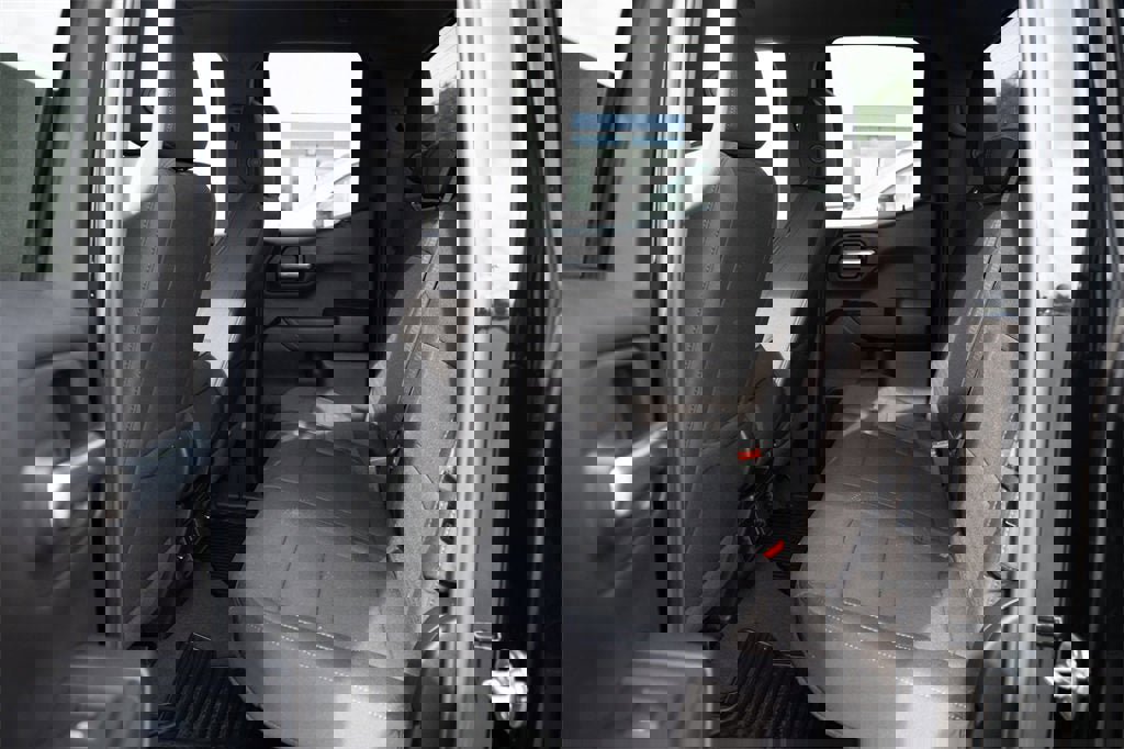 Used 2025 Chevrolet Silverado 1500 Custom w/ Rally Edition image 39