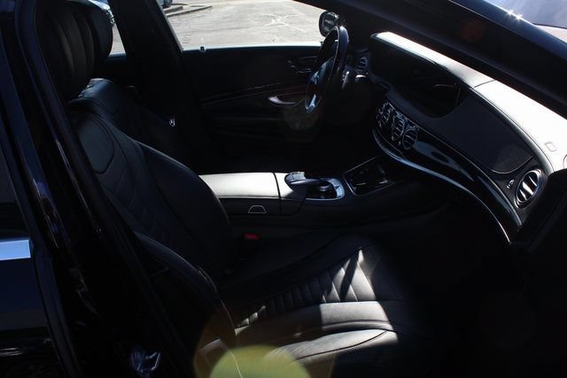Certified 2019 Mercedes-Benz S 560 4MATIC Sedan image 10