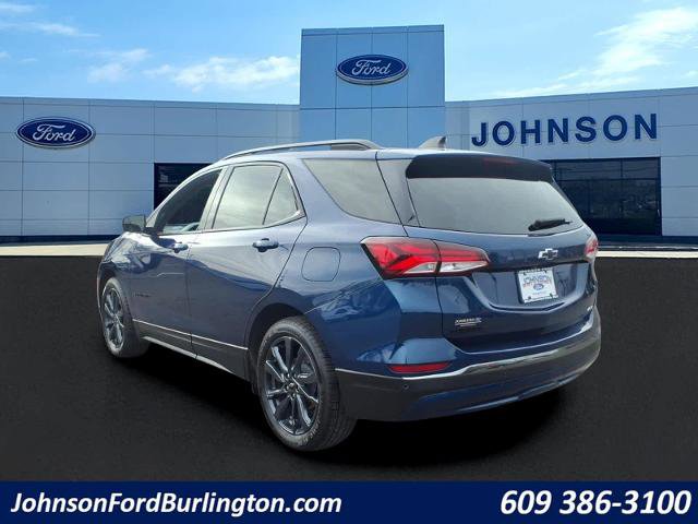 Used 2023 Chevrolet Equinox RS w/ RS Leather Package FWD image 5