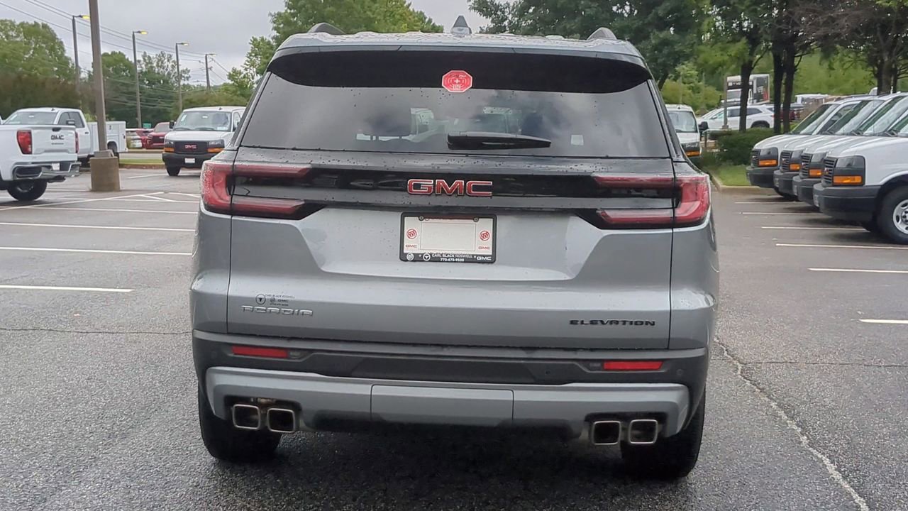 Used 2025 GMC Acadia Elevation image 7