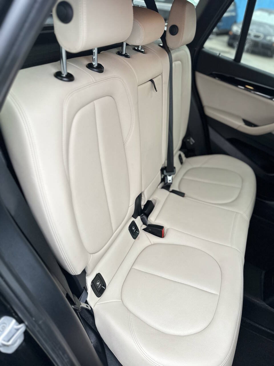 Used 2019 BMW X1 sDrive28i FWD image 10