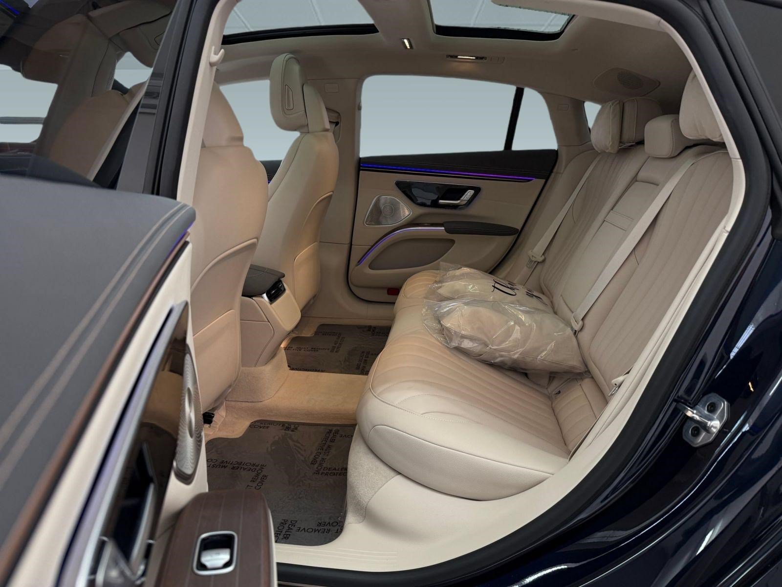 Certified 2023 Mercedes-Benz EQS 580 4MATIC Sedan image 19