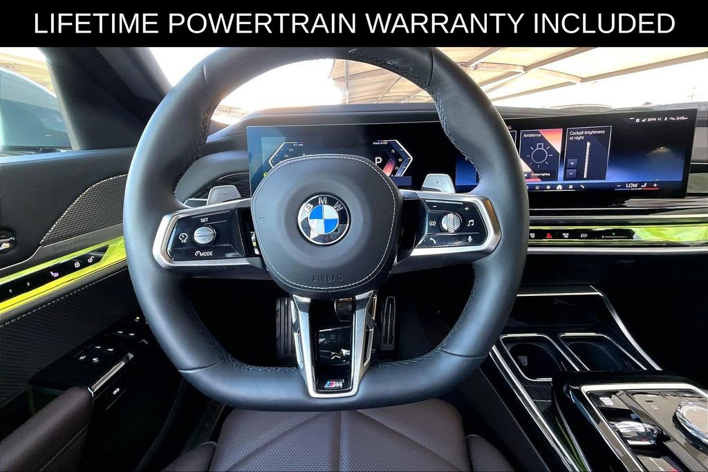 Used 2025 BMW 740i xDrive AWD/4WD image 7