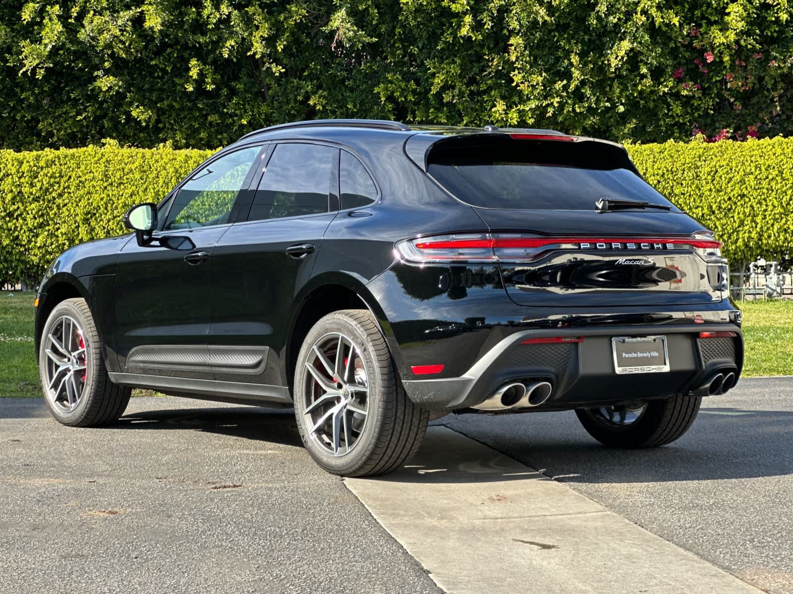 New 2026 Porsche Macan S AWD/4WD image 3