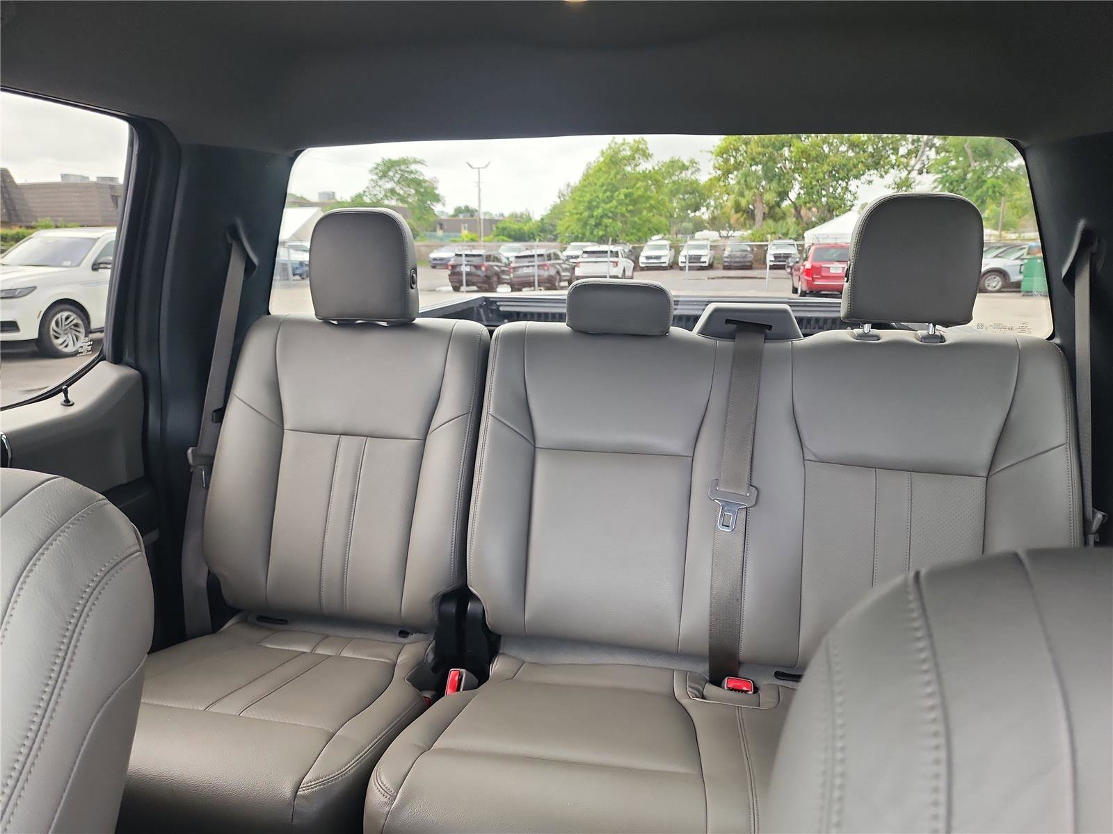 Used 2016 Ford F150 XLT image 17