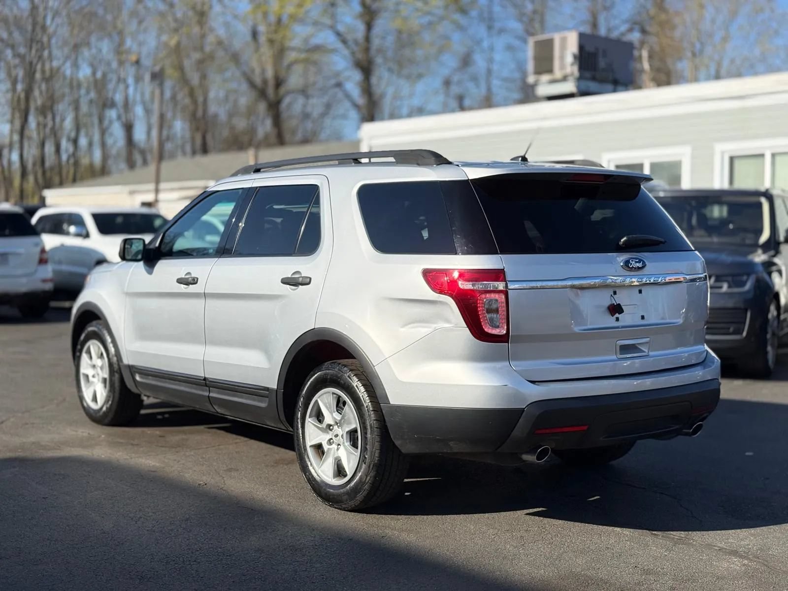 Used 2011 Ford Explorer 2WD image 7