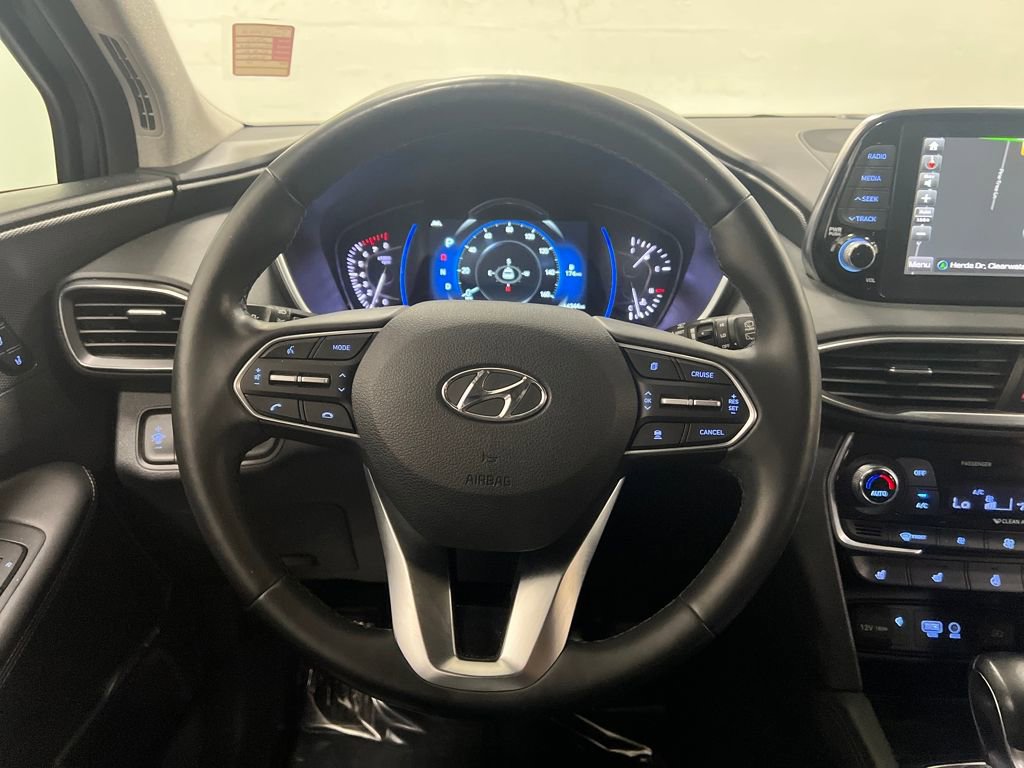 Used 2020 Hyundai Santa Fe Limited image 16