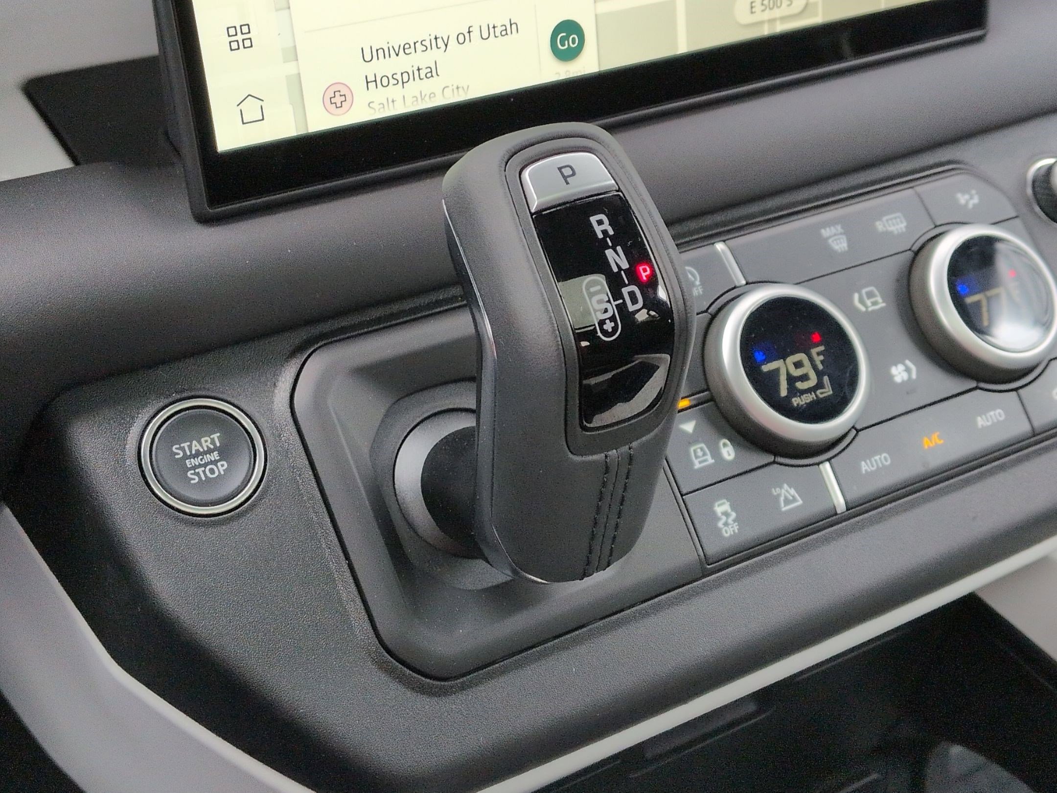 Used 2025 Land Rover Defender 110 S image 23