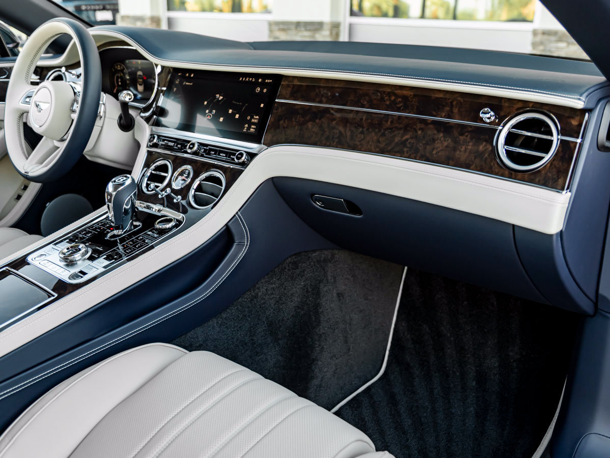 New 2027 Bentley Continental GTC AWD/4WD image 30