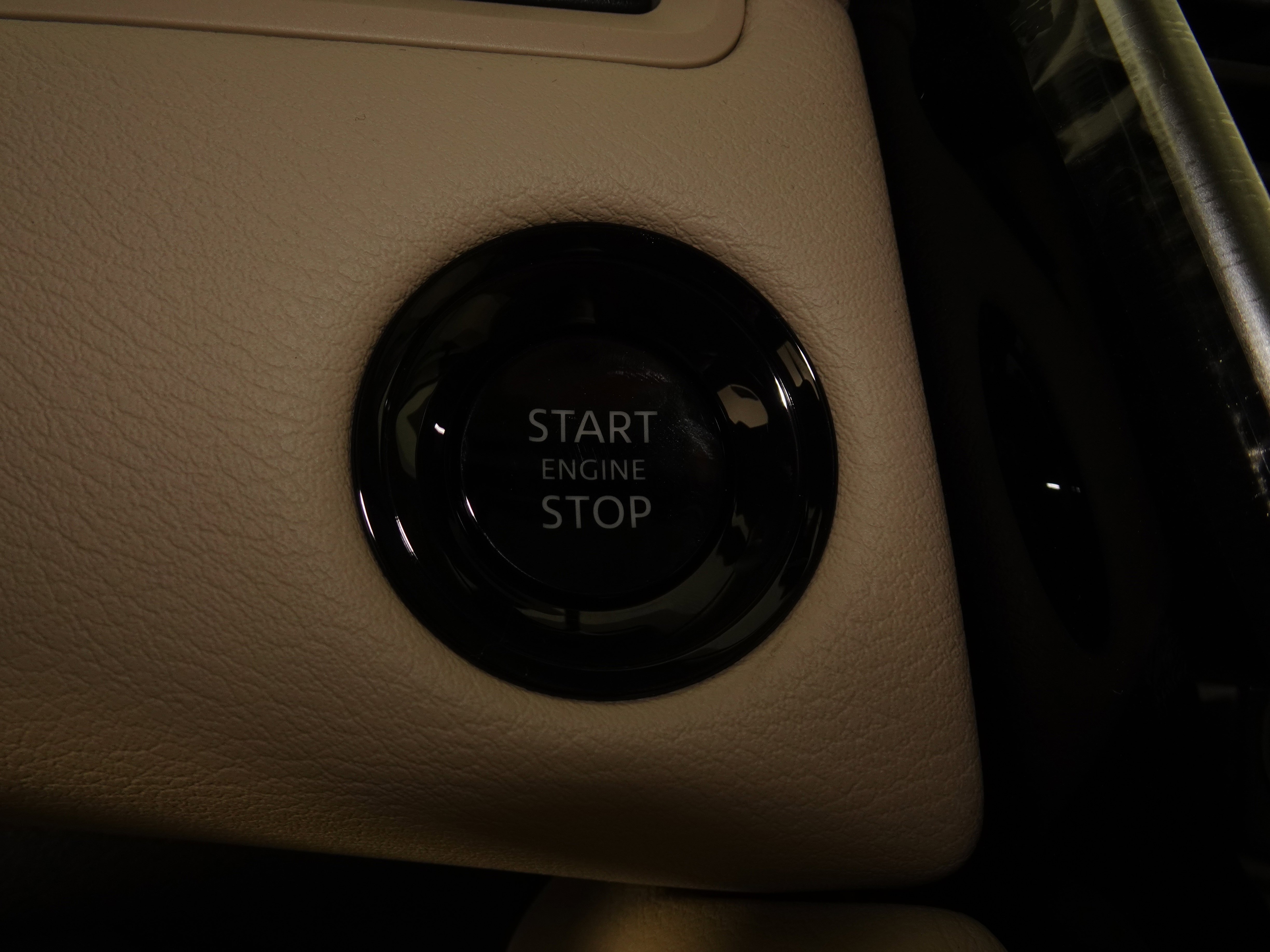 New 2025 Nissan Armada Platinum Reserve w/ Convenience Package image 38