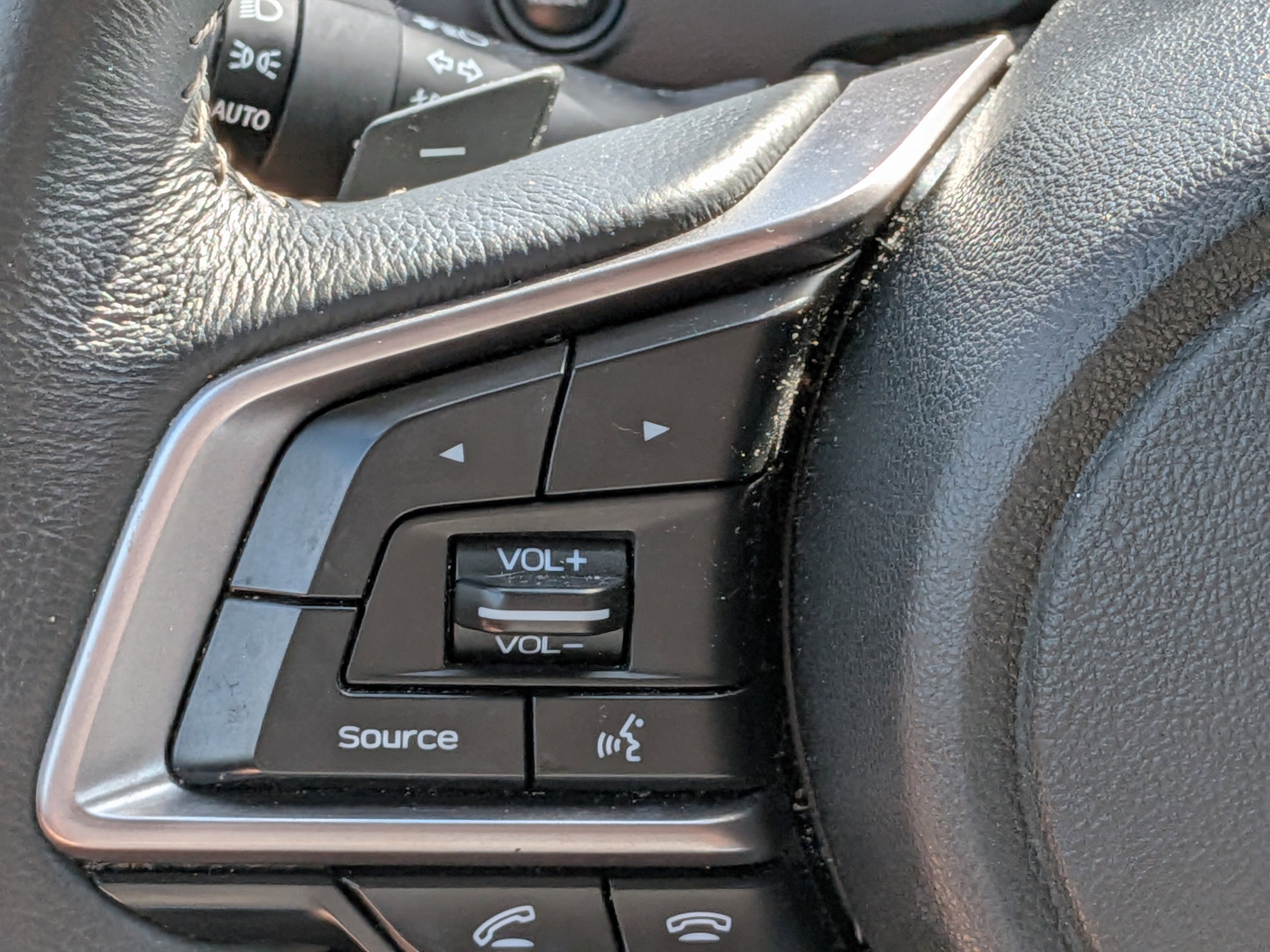 Used 2018 Subaru Outback 2.5i Premium image 23