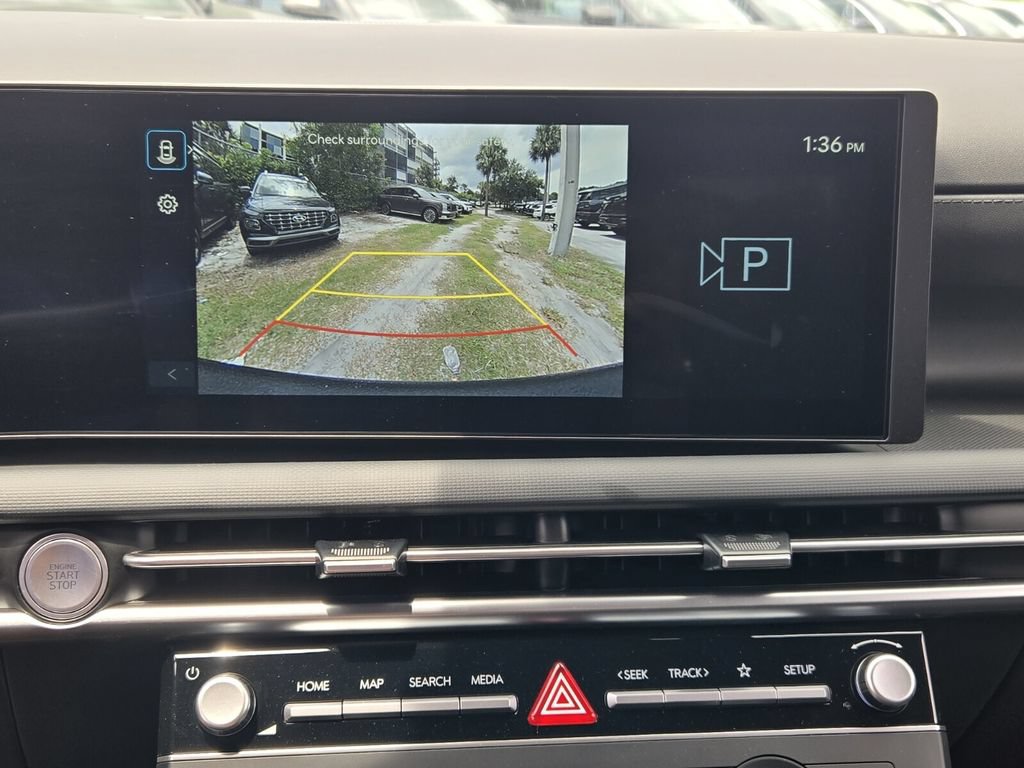 New 2026 Hyundai Santa Cruz SE AWD/4WD image 11