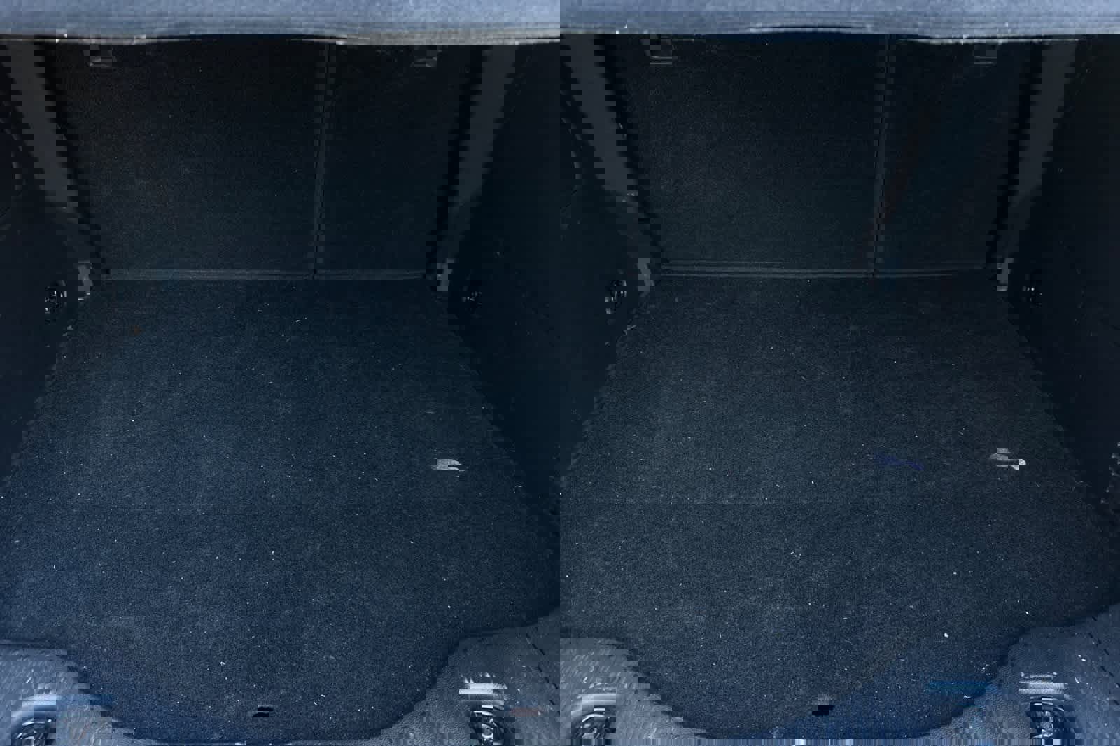 Used 2020 Chevrolet Trax LT w/ LT Convenience Package image 16