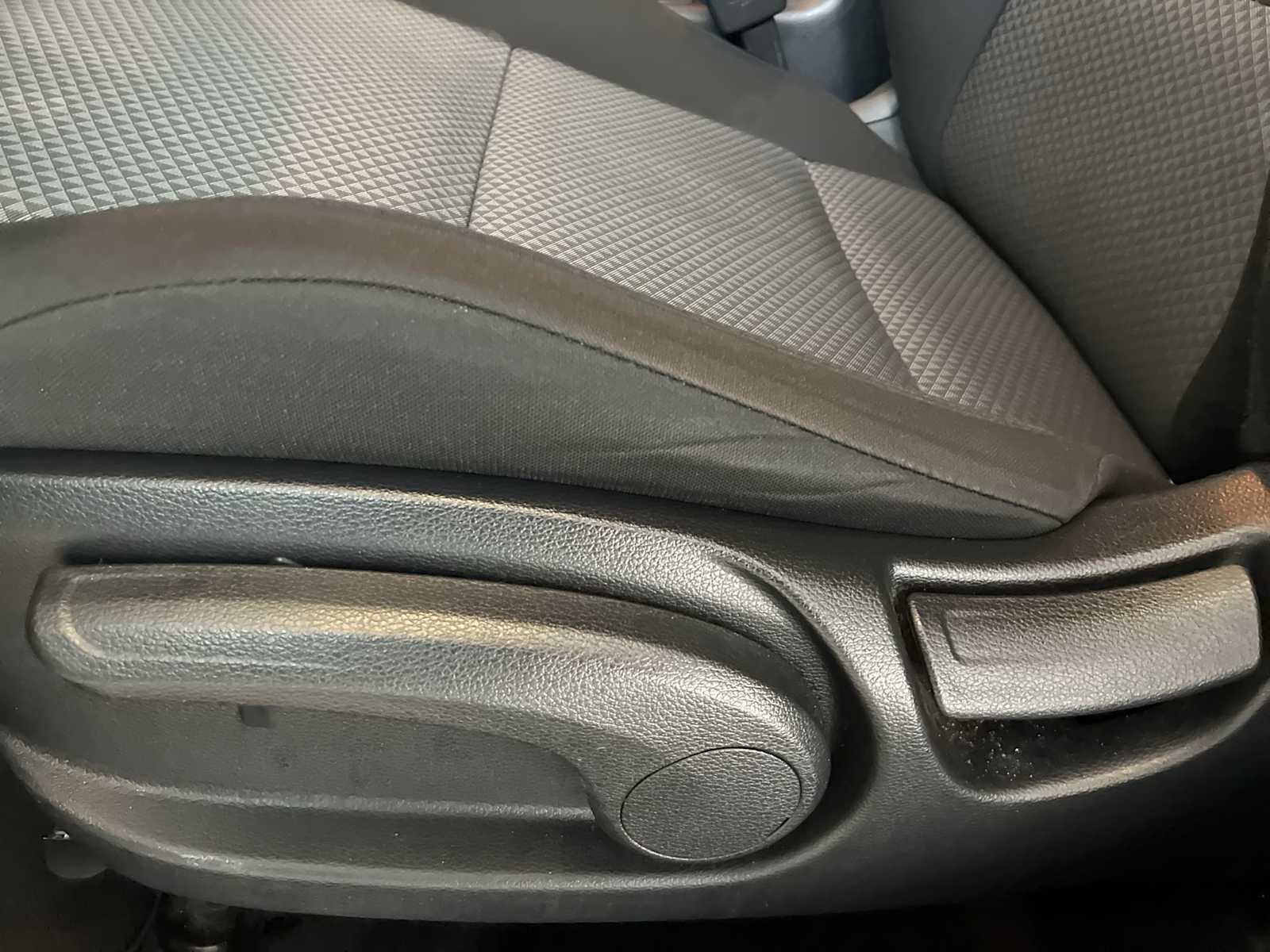 Used 2024 Kia Soul LX w/ Option Group 015 image 14