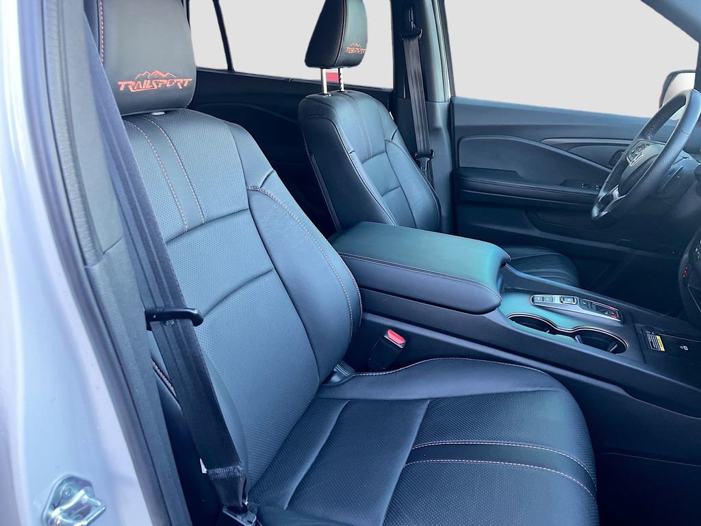 Used 2024 Honda Passport TrailSport image 29